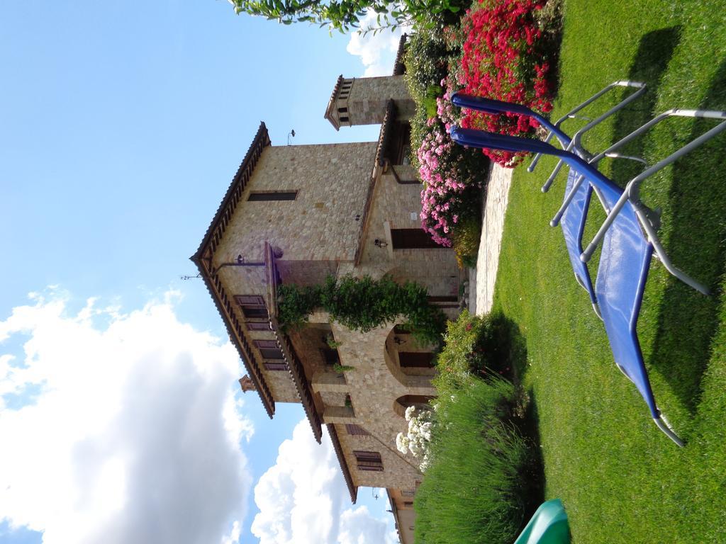 Agriturismo La Torraccia Villa Todi Exterior photo